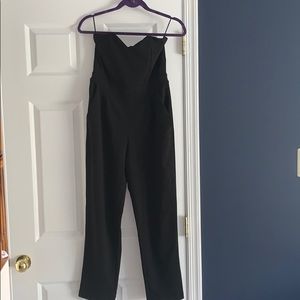 Express sweetheart jumpsuit in black.